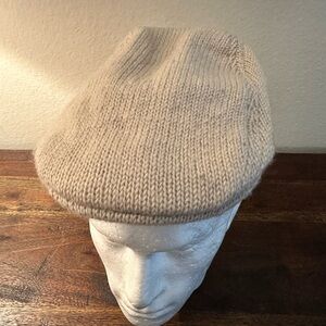 Nirvana Designs wool cabbie hat‎ cream color made in Nepal